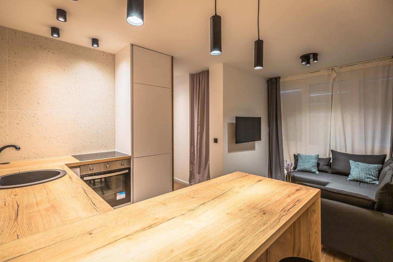 Vogue Apartments Omis Exterior photo